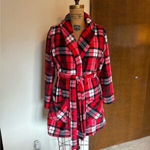 Victorias Secret Plush Short Robe with belt - medium
